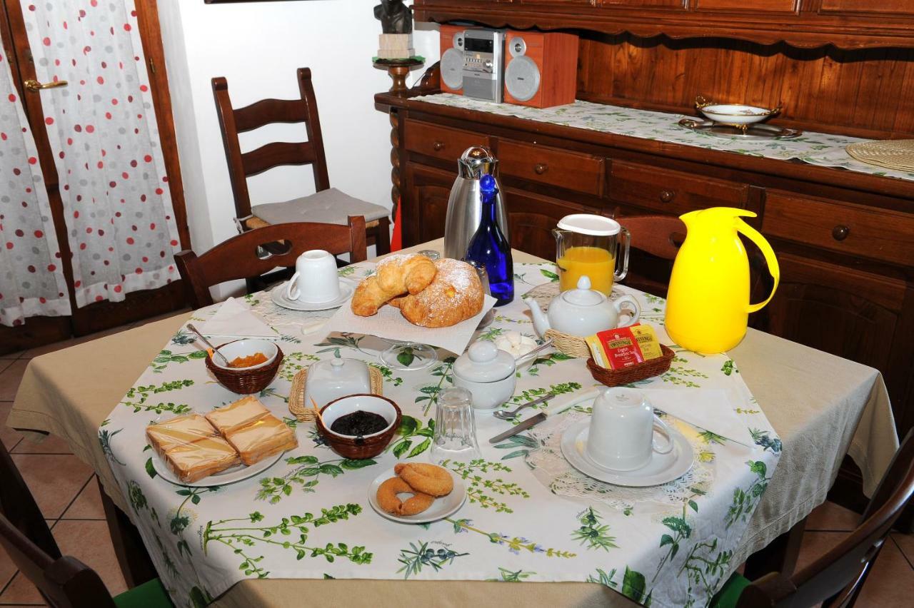 La Casa Del Sole Bed & Breakfast Бомарцо Екстериор снимка